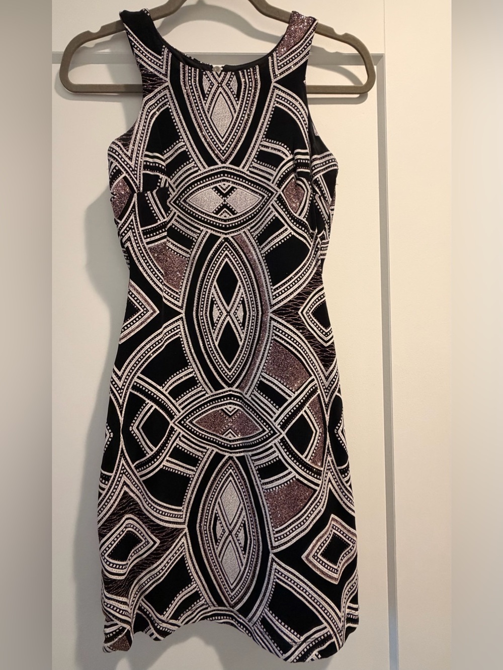 Speechless Black and Rose Patterned Midi Sheath Dress